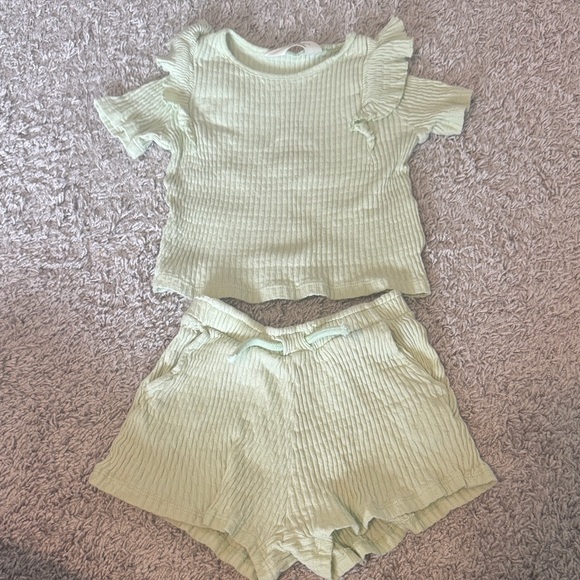 H&M mint Green set - Picture 1 of 3